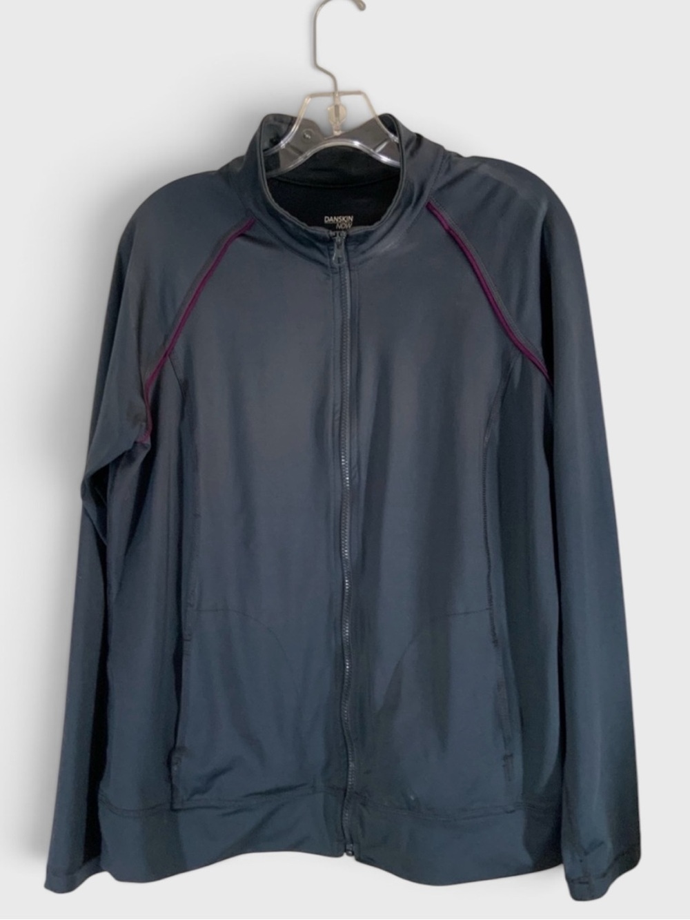 902 10/$50🏄🏻‍♀️ Danskin Now Semi-Fitted Zip Up Sweatshirt Jacket